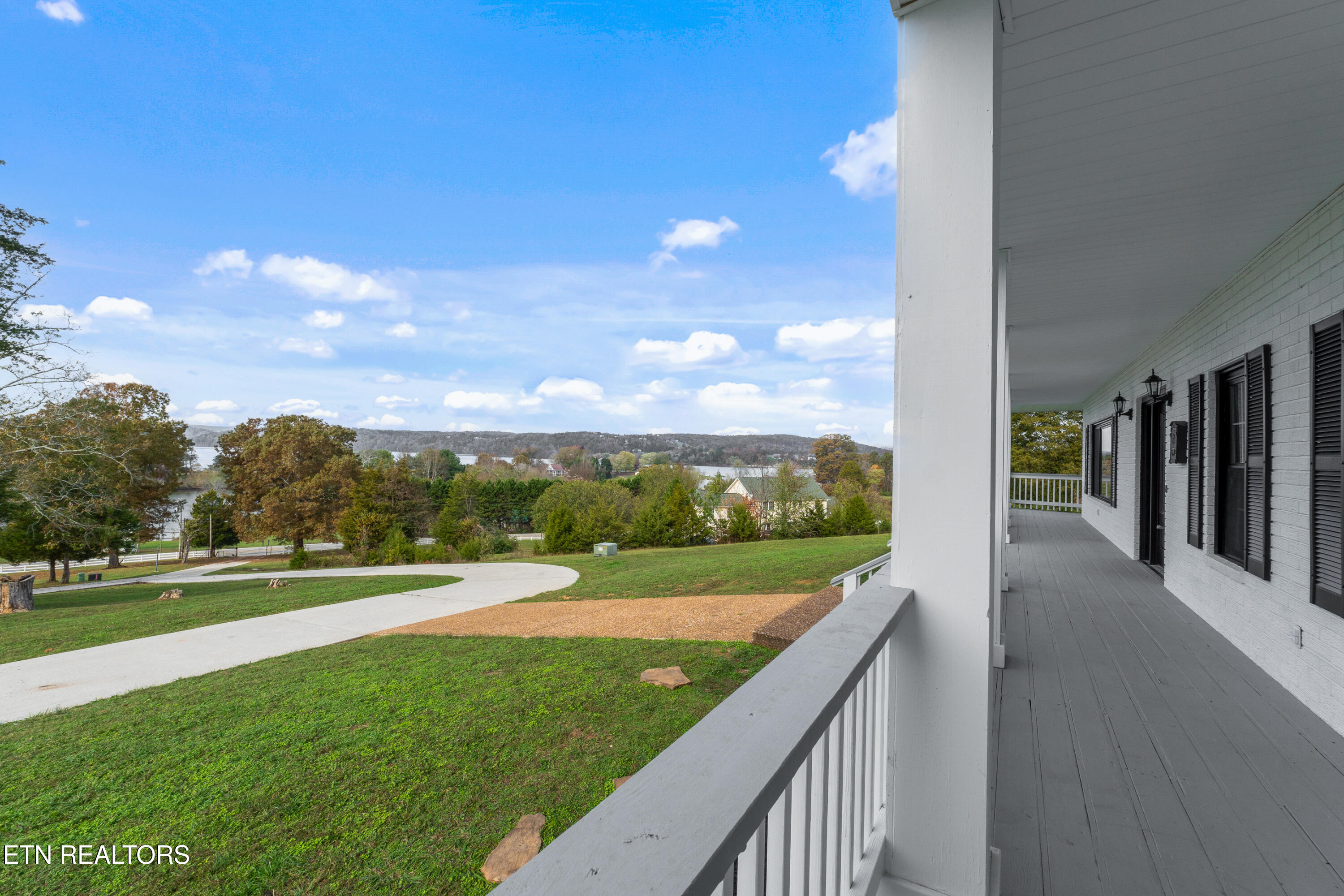 615 River Road Kingston, TN 37763 - Photo 12 of 43 DSC00055