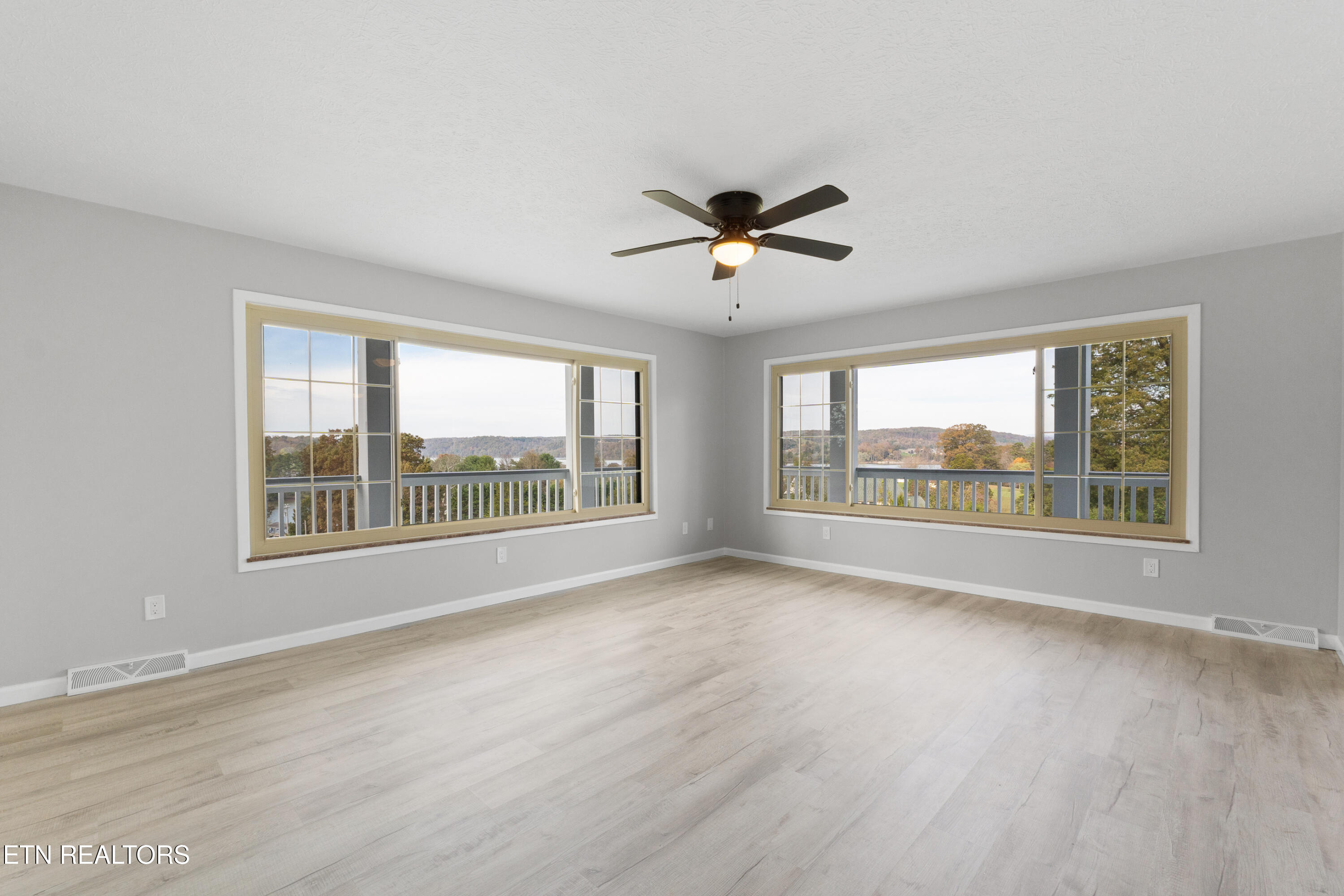 615 River Road Kingston, TN 37763 - Photo 15 of 43 DSC00076