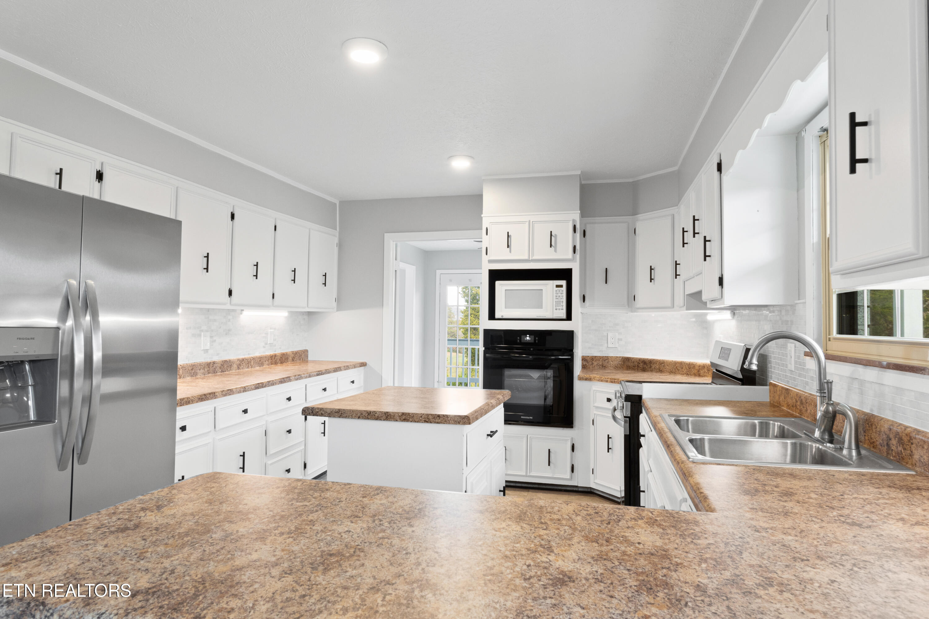 615 River Road Kingston, TN 37763 - Photo 20 of 43 DSC00139