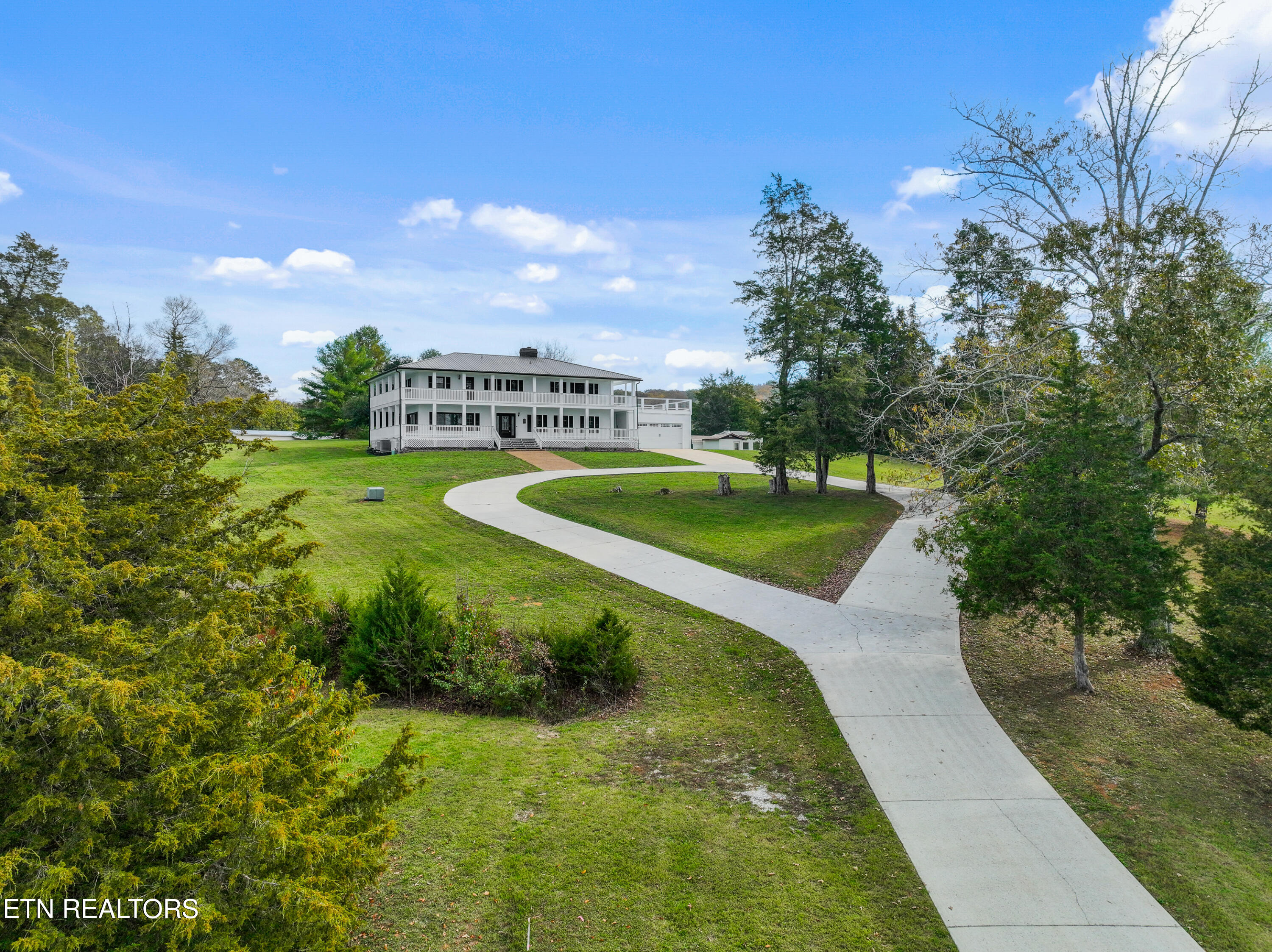 615 River Road Kingston, TN 37763 - Photo 3 of 43 DJI_0332