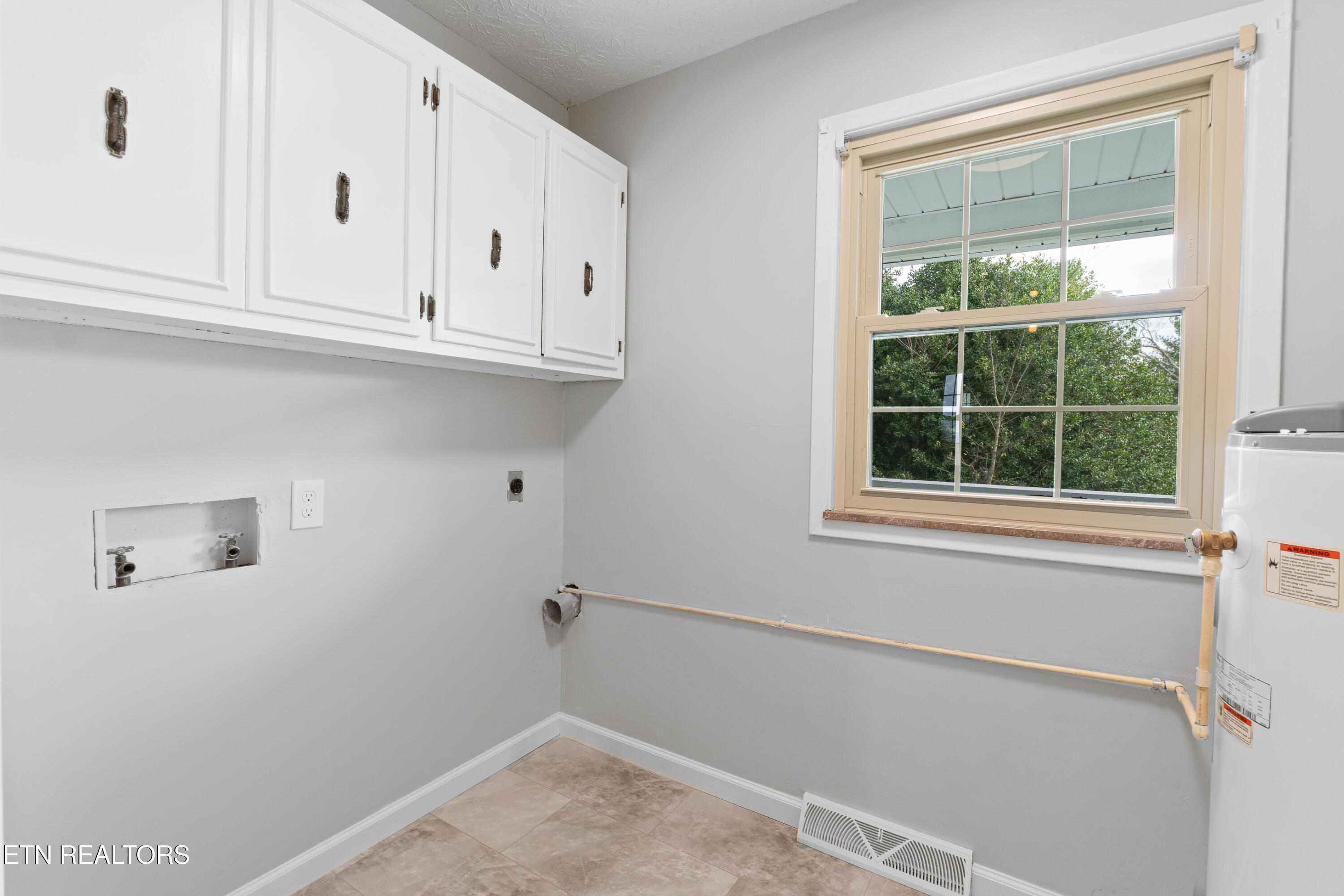 615 River Road Kingston, TN 37763 - Photo 34 of 43 DSC00321