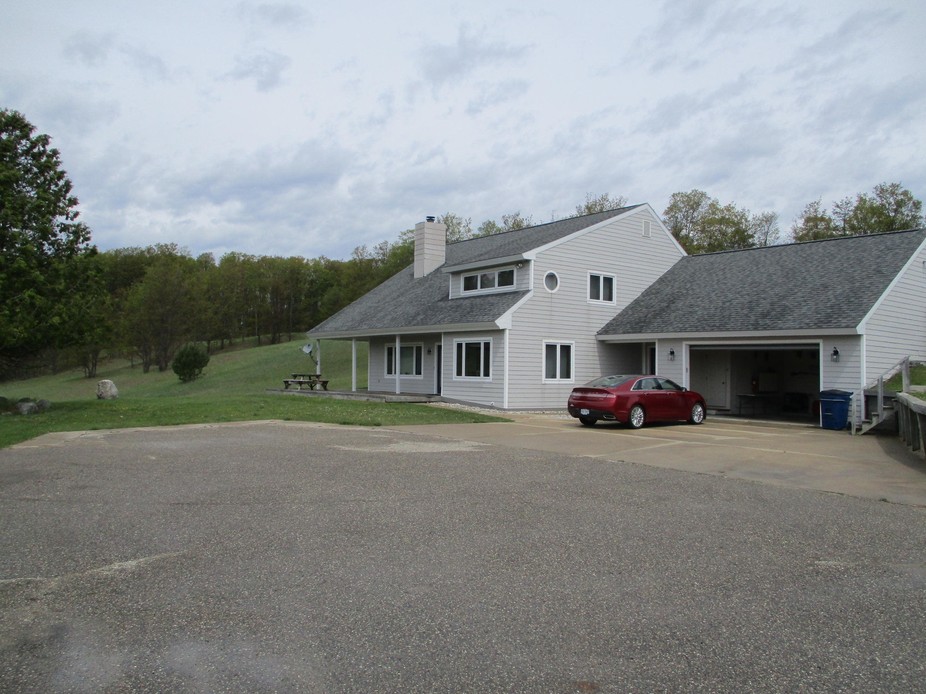 880 Goslow Road Gaylord, MI 49735 - Photo 3 of 47 Gallery Image 3