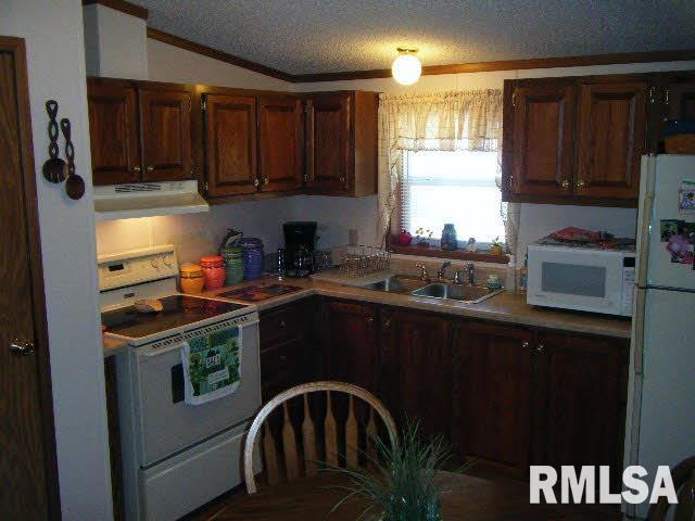 116 Center Street Anna, IL 62906 - Photo 5 of 13 Gallery Image 5