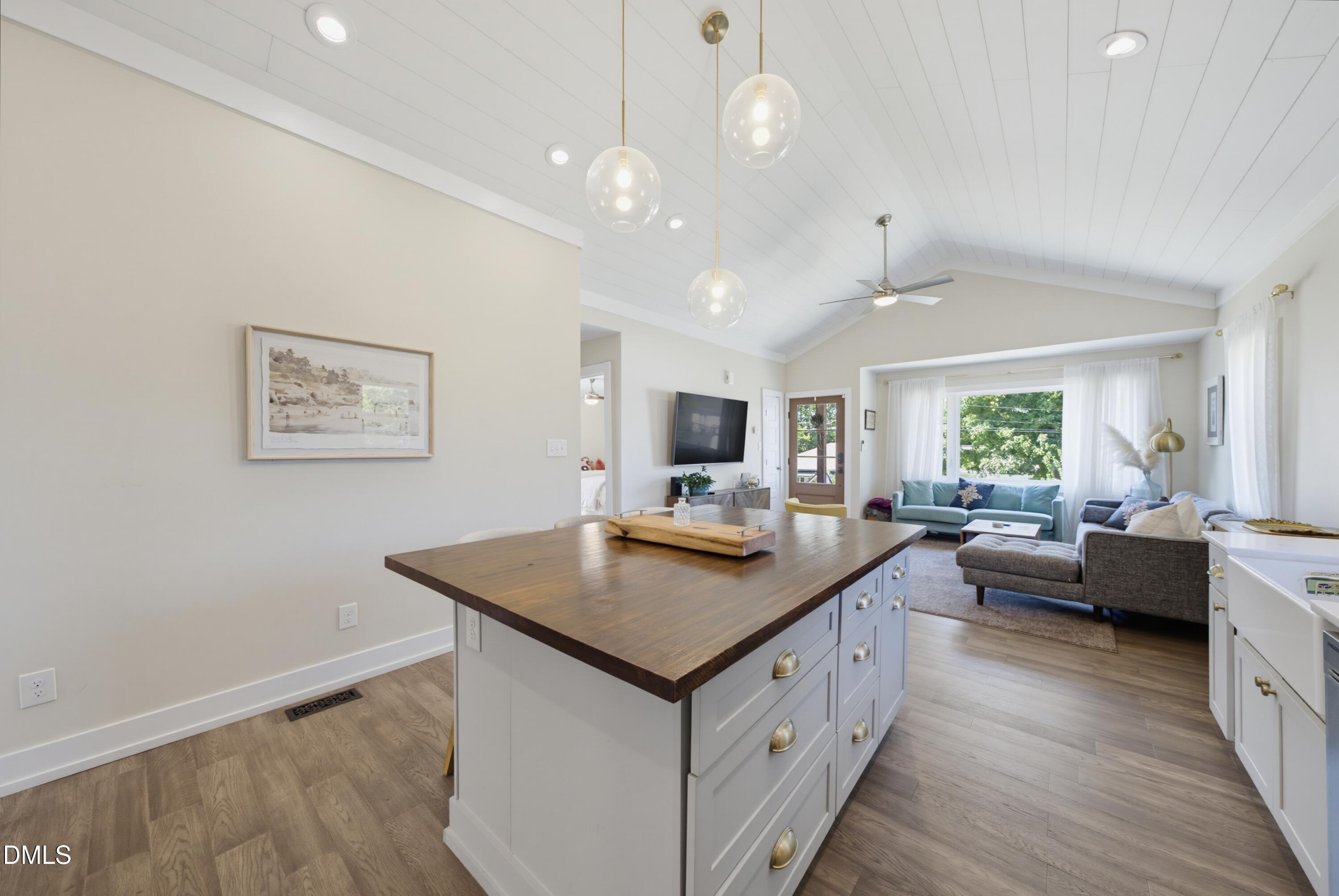 601 Quarry Street Raleigh, NC 27601 - Photo 11 of 26 Kitchen