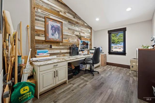 $1,799,900 | 2800 West Idaho Boulevard, Emmett, ID 83617