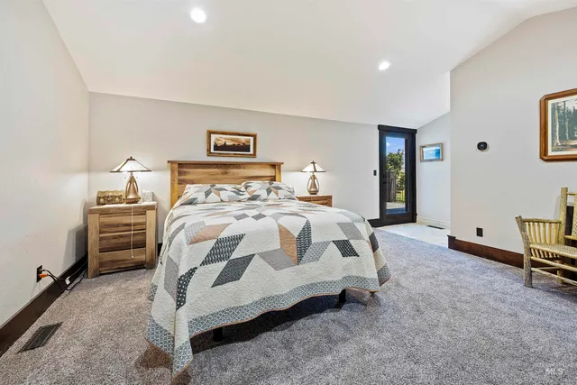 $1,799,900 | 2800 West Idaho Boulevard, Emmett, ID 83617