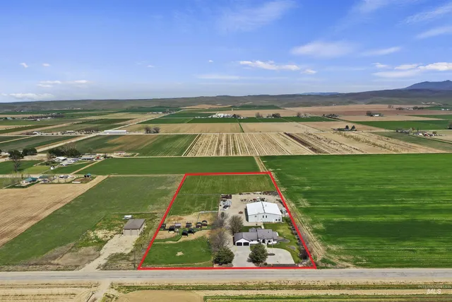 $1,799,900 | 2800 West Idaho Boulevard, Emmett, ID 83617