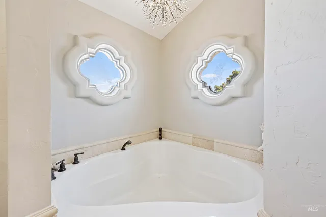 $1,799,900 | 2800 West Idaho Boulevard, Emmett, ID 83617