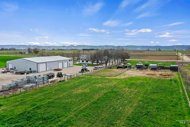 $1,799,900 | 2800 West Idaho Boulevard, Emmett, ID 83617