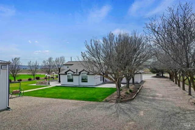 $1,799,900 | 2800 West Idaho Boulevard, Emmett, ID 83617
