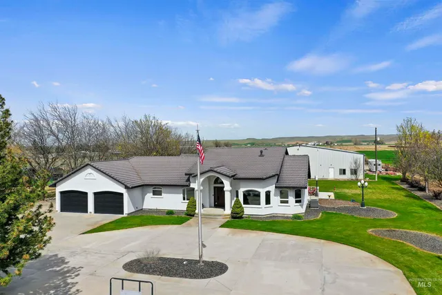 $1,799,900 | 2800 West Idaho Boulevard, Emmett, ID 83617