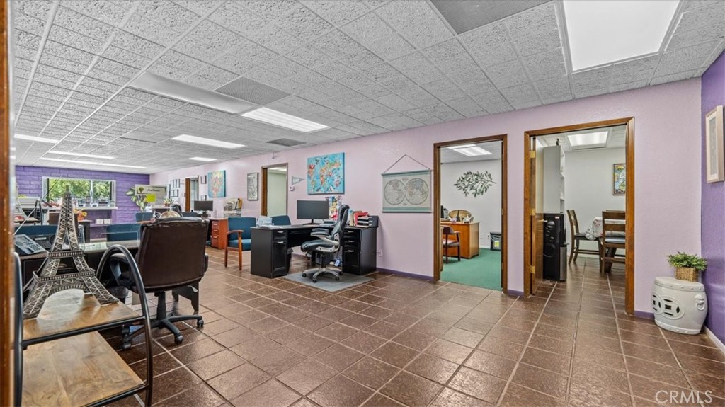 580 East Foothill Boulevard Azusa, CA 91702 - Photo 5 of 36 a view of a livingroom with furniture and a livingroom