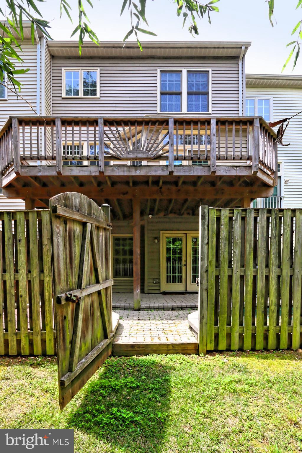 6343 Simmer Circle Springfield, VA 22150 - Photo 29 of 30 Exterior (Rear)