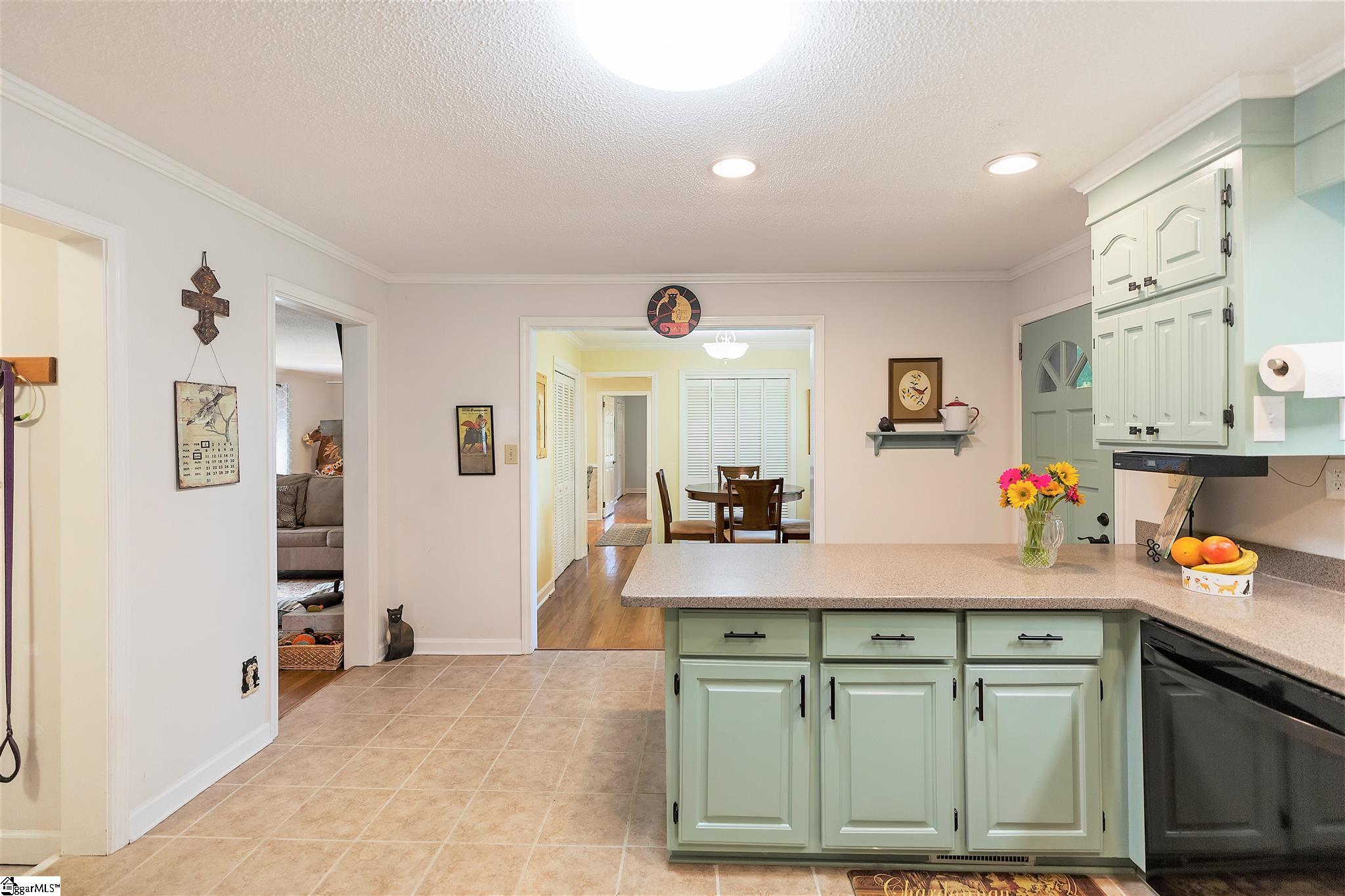 606 Trotter Road Pickens, SC 29671 - Photo 12 of 33