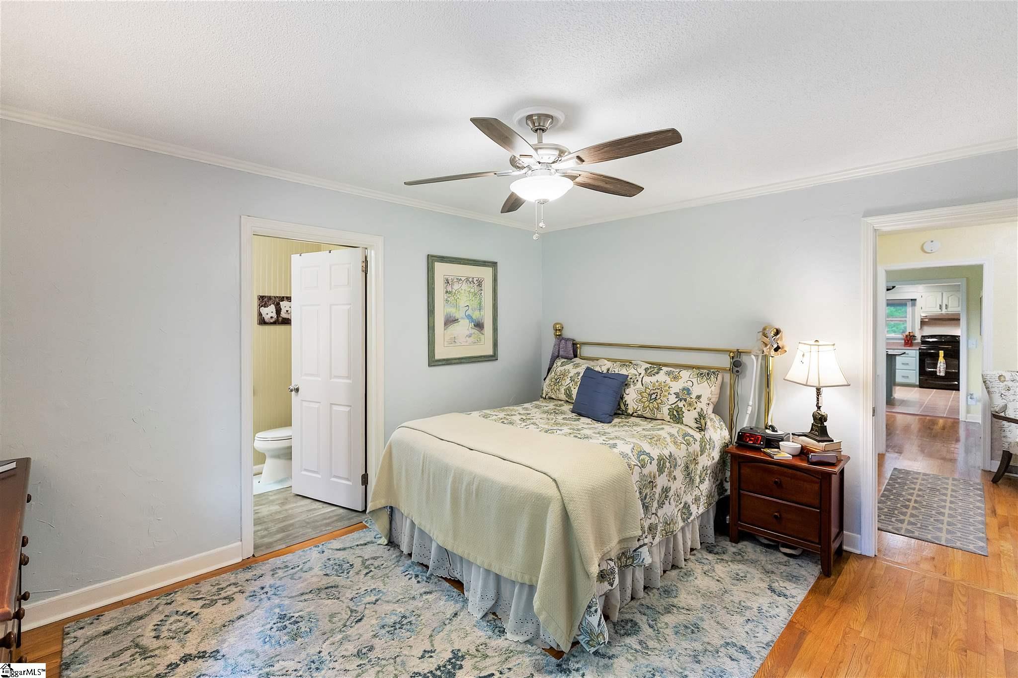 606 Trotter Road Pickens, SC 29671 - Photo 15 of 33