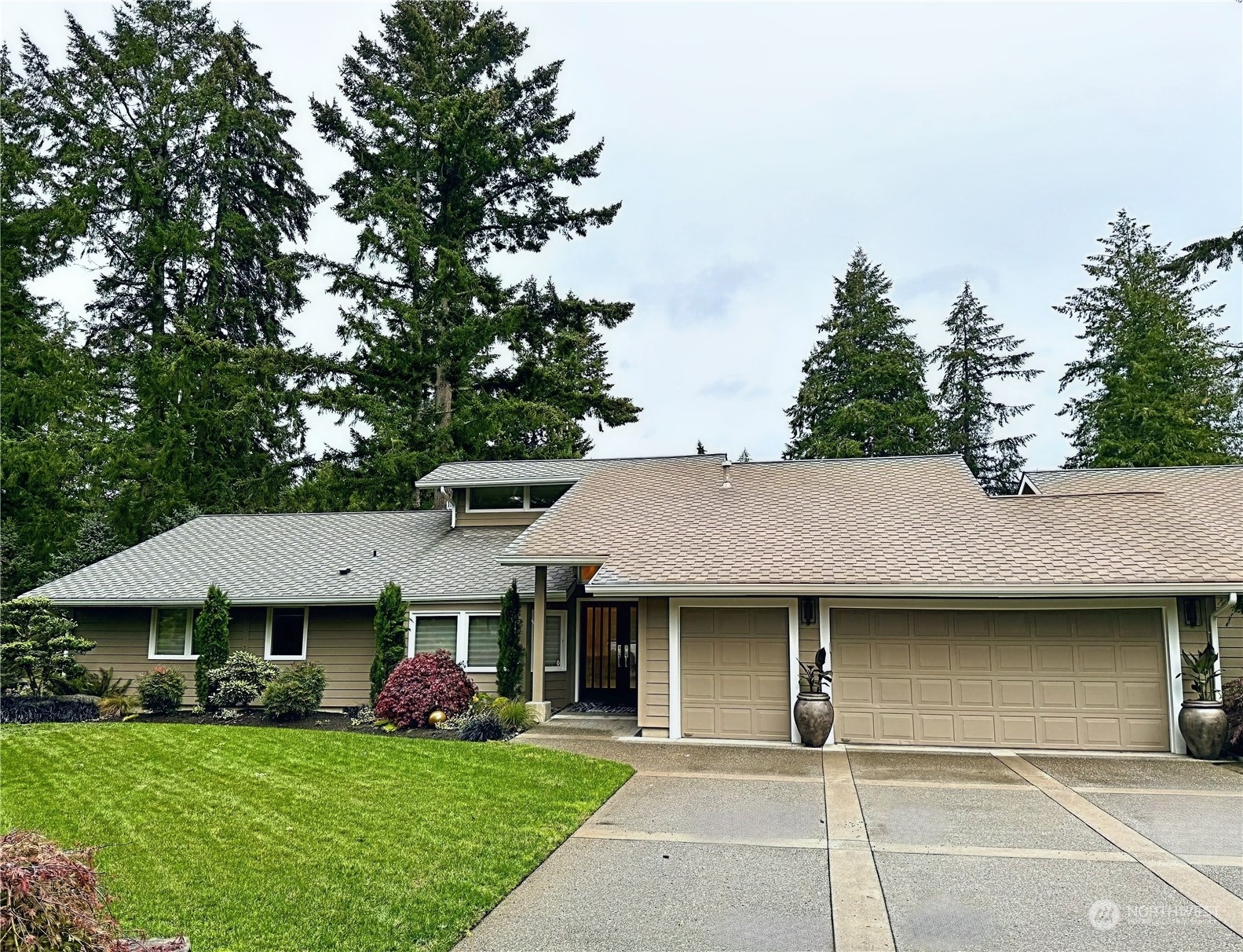 3240 Cooper Point Road Northwest, Unit A Olympia, WA 98502 - Photo 1 of 1 Gallery Image 1