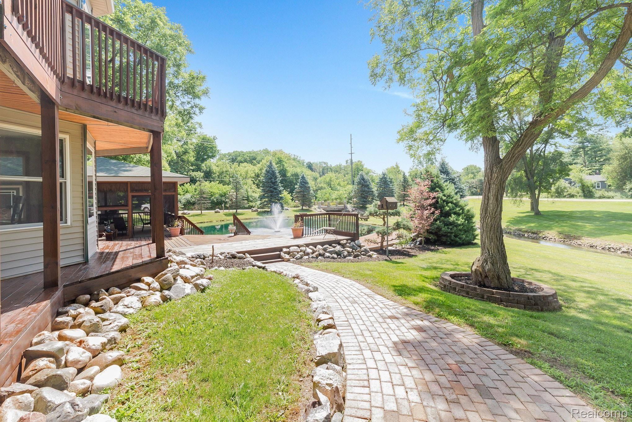 1680 Fisk Road Howell, MI 48843 - Photo 19 of 49 All brick paver walks
