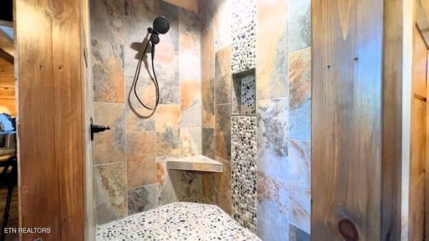 710 Village Loop Road Gatlinburg, TN 37738 - Photo 22 of 36 710 VLR BA 1