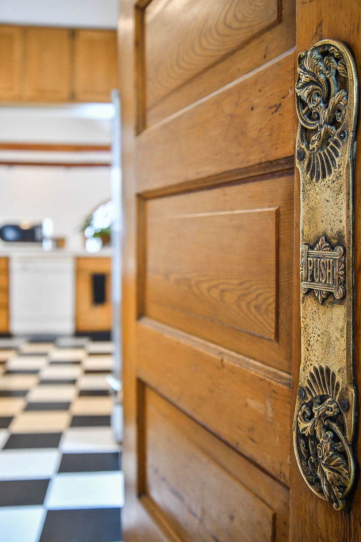 116 South Wright Street Naperville, IL 60540 - Photo 14 of 49 a view of a door and a window