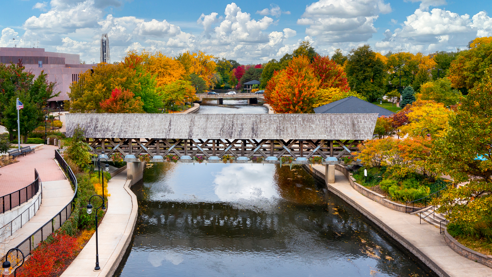 116 South Wright Street Naperville, IL 60540 - Photo 49 of 49 a view of swimming pool from a balcony