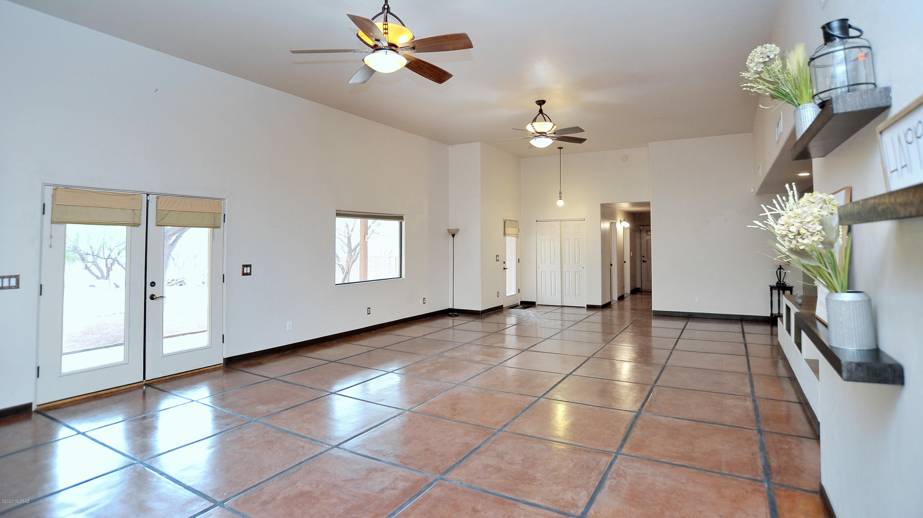11655 East Tanque Verde Road Tucson, AZ 85749 - Photo 14 of 43 Gallery Image 14