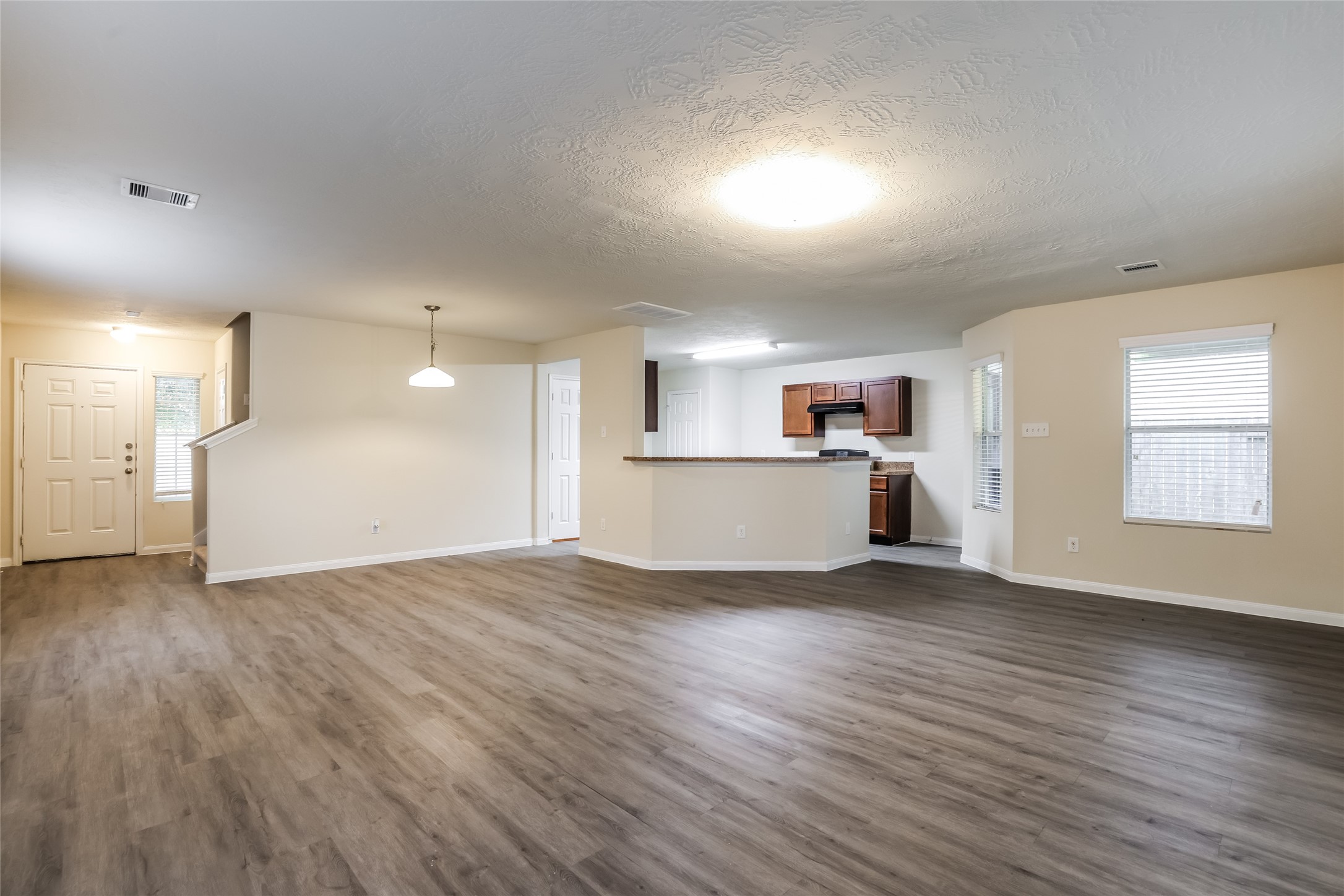 12608 Rio Nueces Lane Rosharon, TX 77583 - Photo 5 of 15