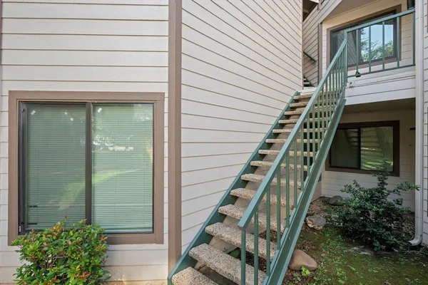 $145,000 | 2307 Balsam Drive, Unit L205, Arlington, TX 76006