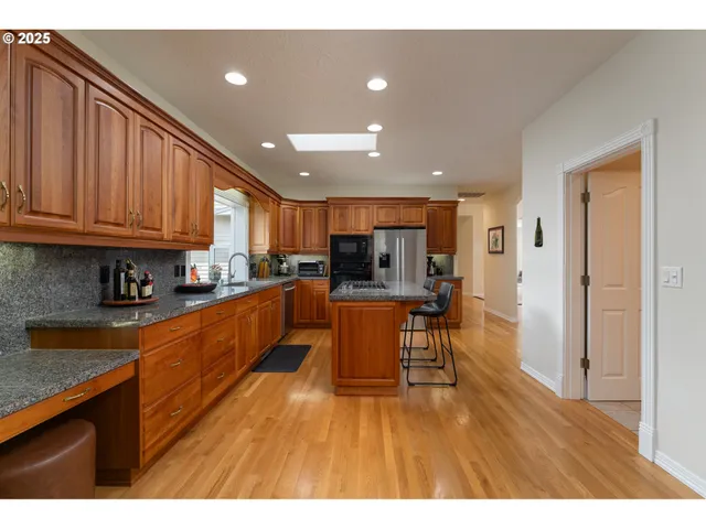 $825,000 | 1719 Northwest Troon Court, McMinnville, OR 97128