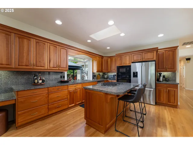 $825,000 | 1719 Northwest Troon Court, McMinnville, OR 97128