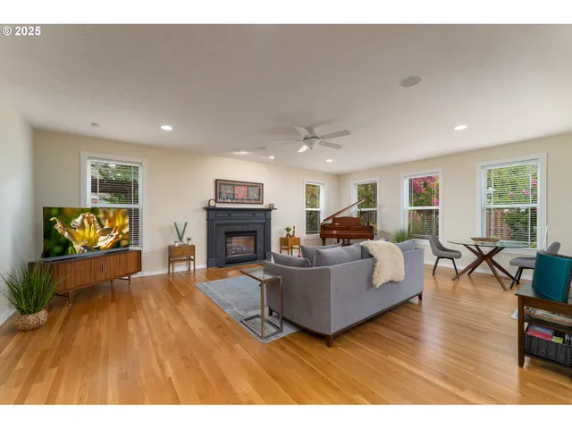 $825,000 | 1719 Northwest Troon Court, McMinnville, OR 97128