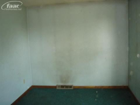 735 East Braden Road Perry, MI 48872 - Photo 7 of 12 20125186-6.JPG