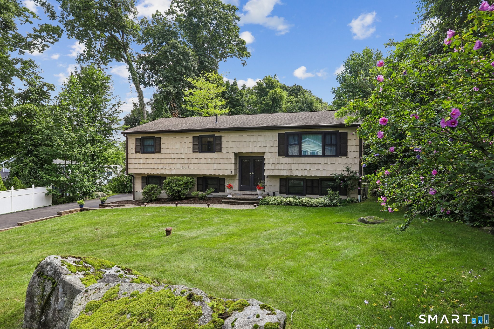 14 Clark Road New Fairfield, CT 06812 - Photo 2 of 32 Gallery Image 2