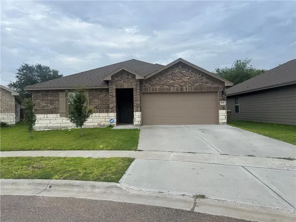 $2,195 | 3946 Jayden Drive, Corpus Christi, TX 78410