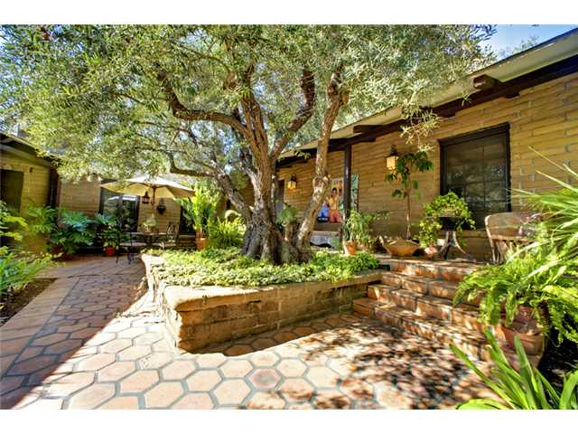 2005 Gird Road Fallbrook, CA 92028 - Photo 1 of 5