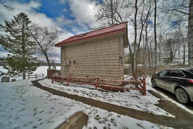 $274,500 | 92 Spaulding Lake Road, Oakfield, ME 04763