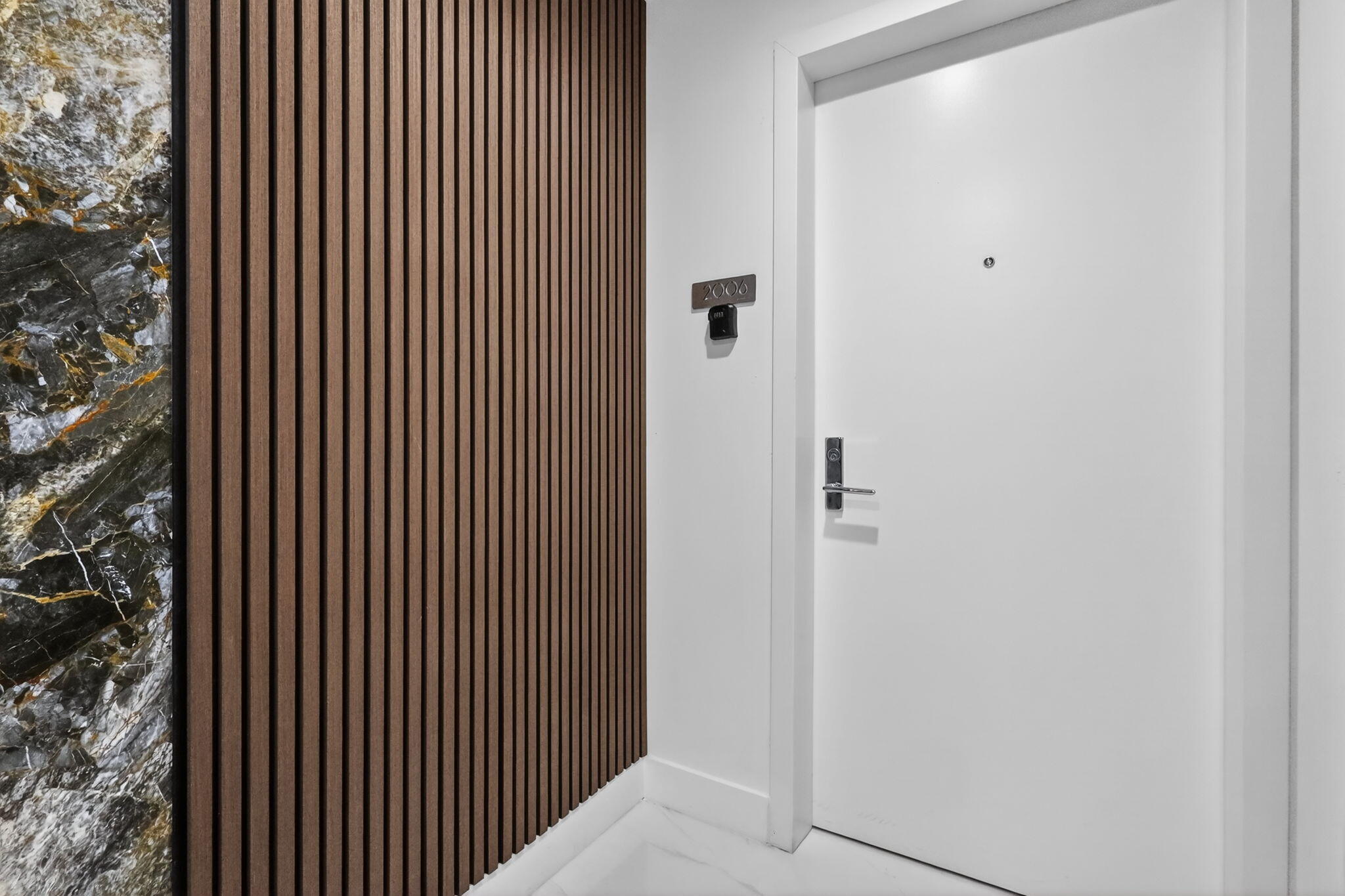 700 Northeast 23rd Street, Unit 2006 Miami, FL 33137 - Photo 26 of 34 1-web-or-mls-8H3A3061