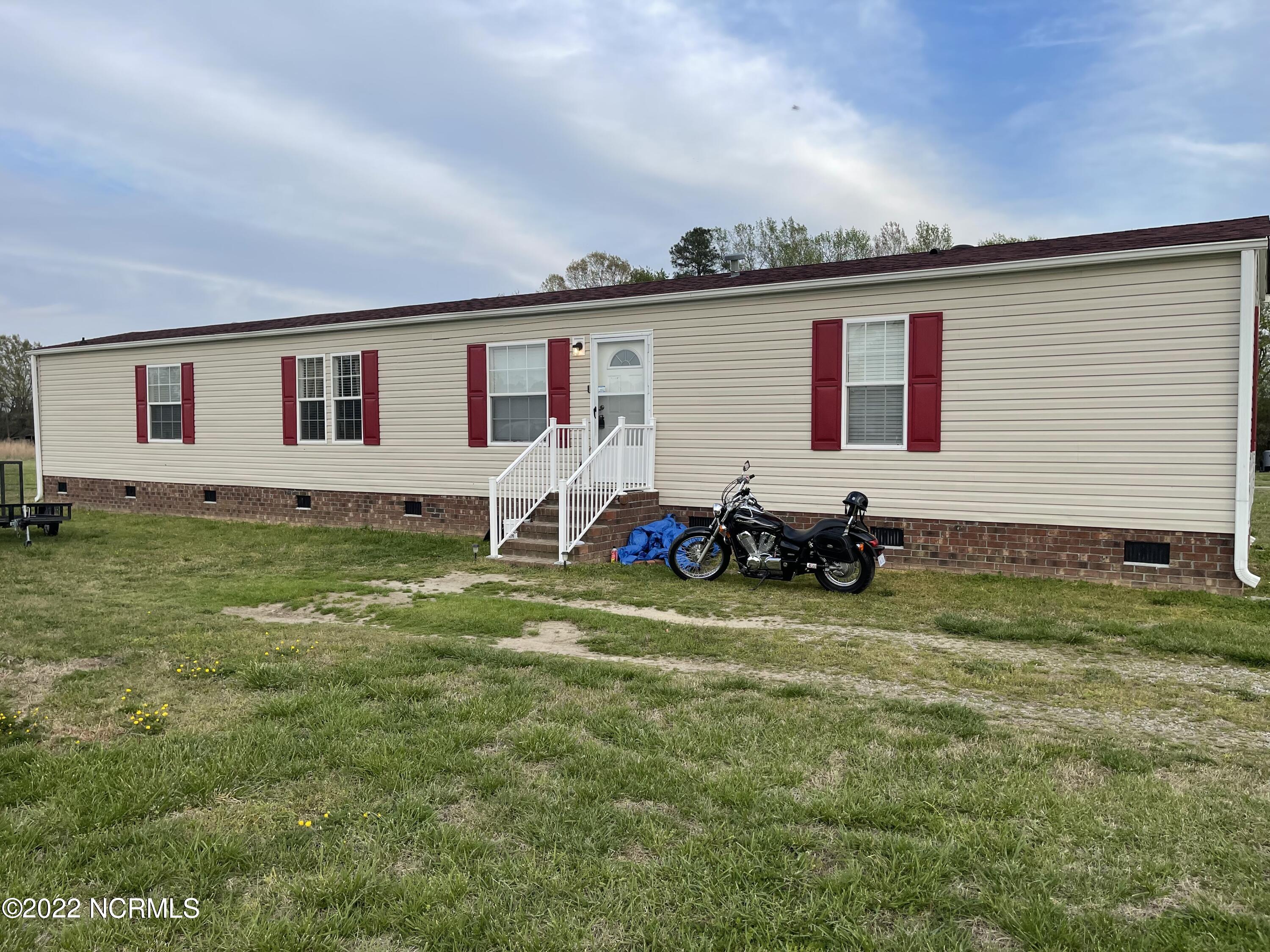 2104 Packer Road Whitakers, NC 27891 - Photo 1 of 12 IMG-5173