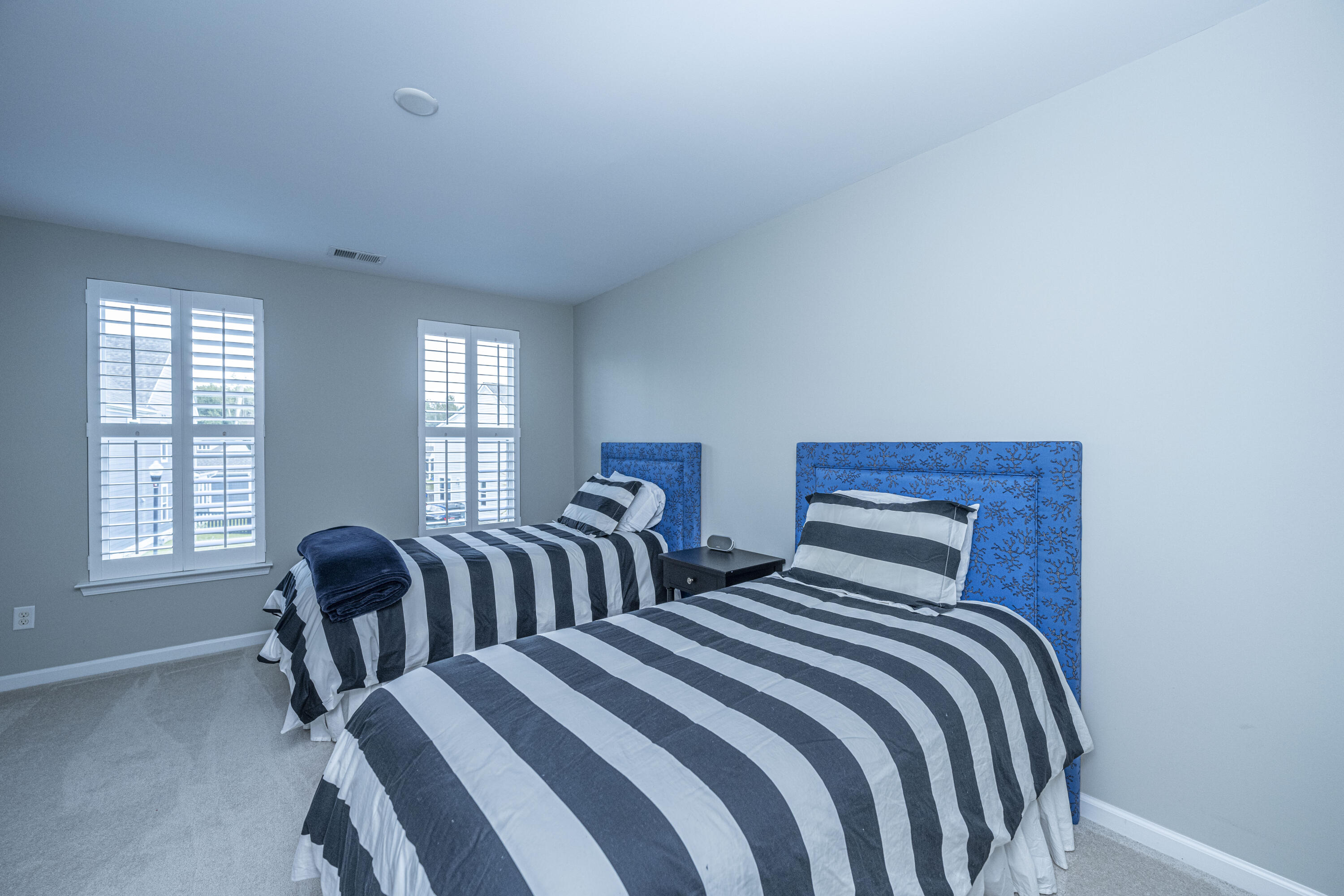 2889 Rutherford Way Charleston, SC 29414 - Photo 27 of 32 Upstairs Front Bed 1