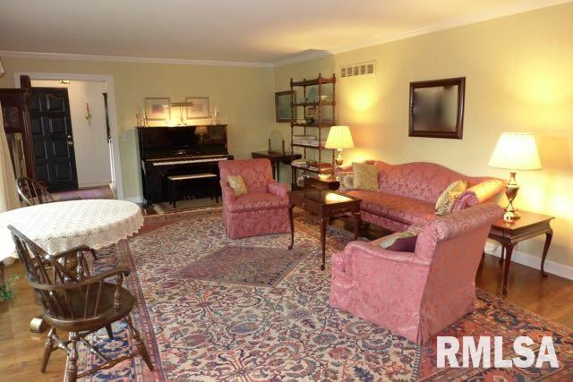 405 West Wolf Road Peoria, IL 61614 - Photo 14 of 36 Gallery Image 14