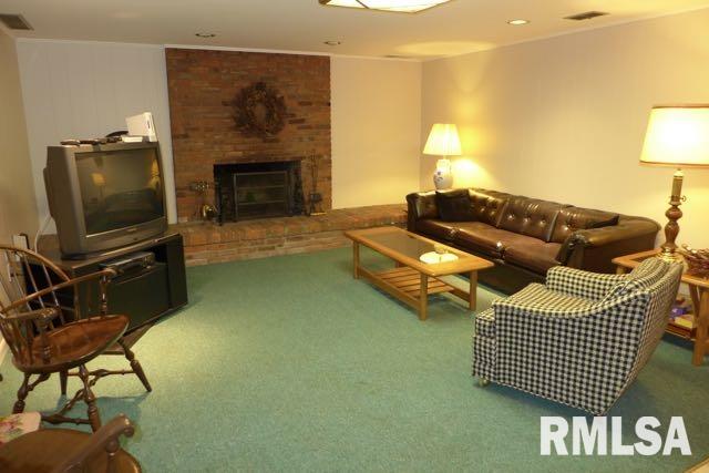 405 West Wolf Road Peoria, IL 61614 - Photo 22 of 36 Gallery Image 22