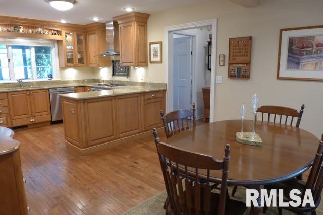 405 West Wolf Road Peoria, IL 61614 - Photo 5 of 36 Gallery Image 5
