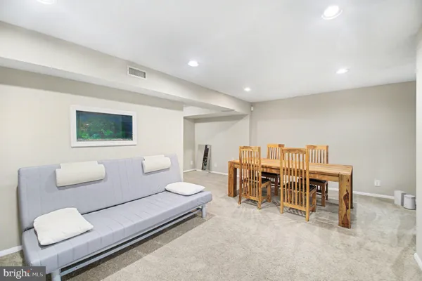 $475,000 | 15318 Inlet Place, Dumfries, VA 22025
