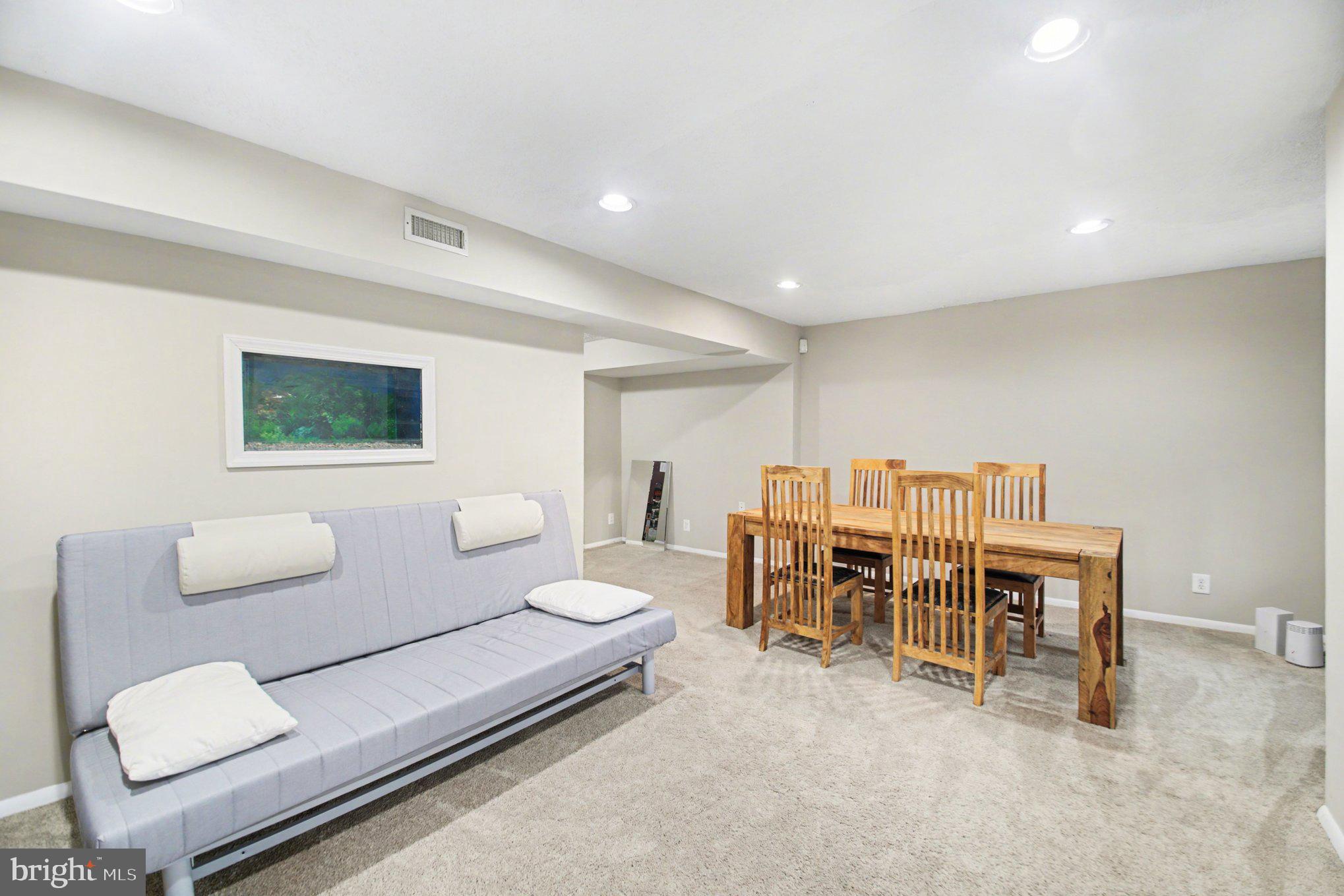 15318 Inlet Place Dumfries, VA 22025 - Photo 29 of 37