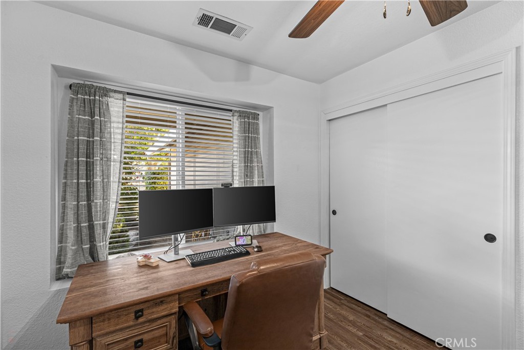 3585 Cabrillo Court Merced, CA 95348 - Photo 24 of 42 a view of a workspace with furniture