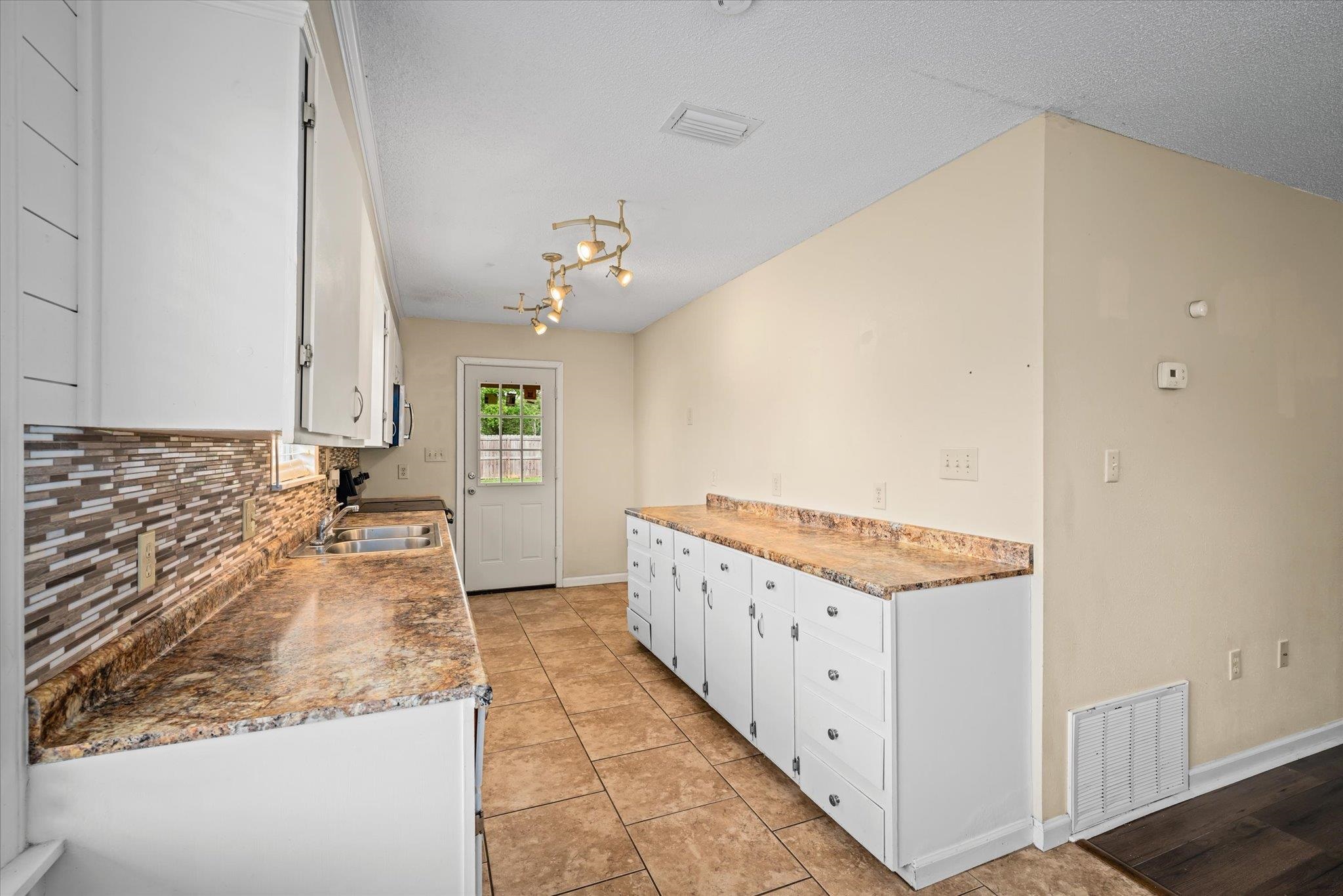 13450 Streetone Street Stapleton, AL 36578 - Photo 5 of 22