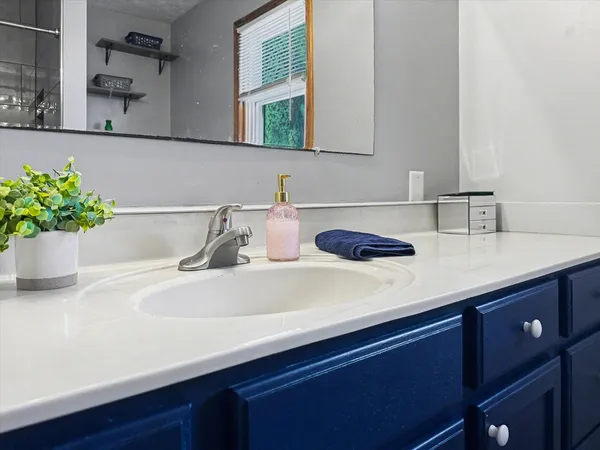 $295,500 | 119 Broadway Street, Fisher, IL 61843