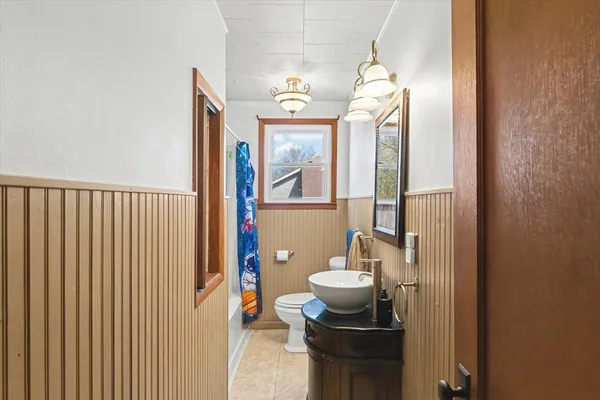 $295,500 | 119 Broadway Street, Fisher, IL 61843