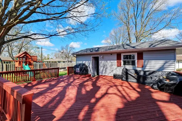 $295,500 | 119 Broadway Street, Fisher, IL 61843