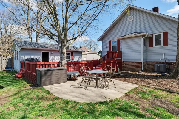 $295,500 | 119 Broadway Street, Fisher, IL 61843