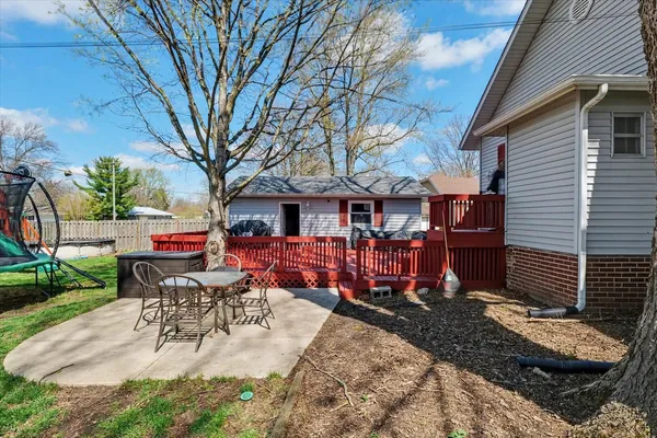 $295,500 | 119 Broadway Street, Fisher, IL 61843